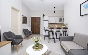 Domus Lux Houses By Konnect